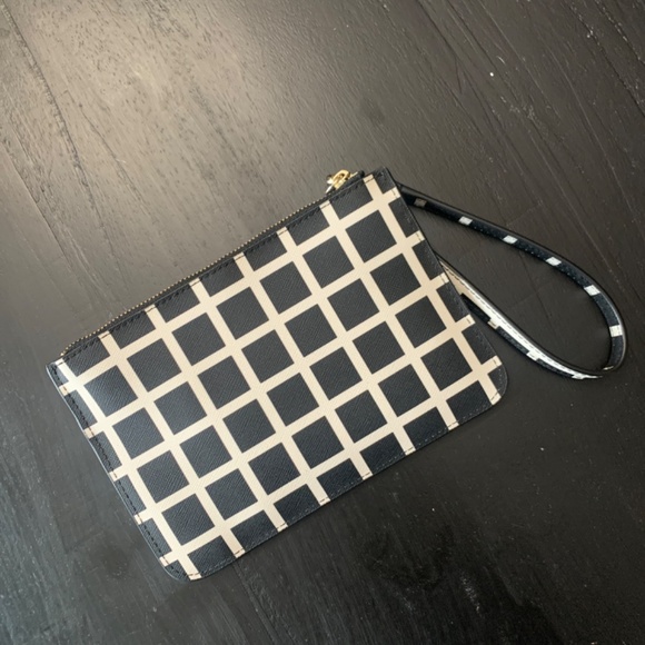 Kate Spade Wristlet - Picture 2 of 2